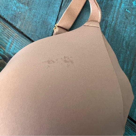 KNIX 6 WingWoman Contour Bra Nude 32DD
34DD 32E - Picture 3 of 7